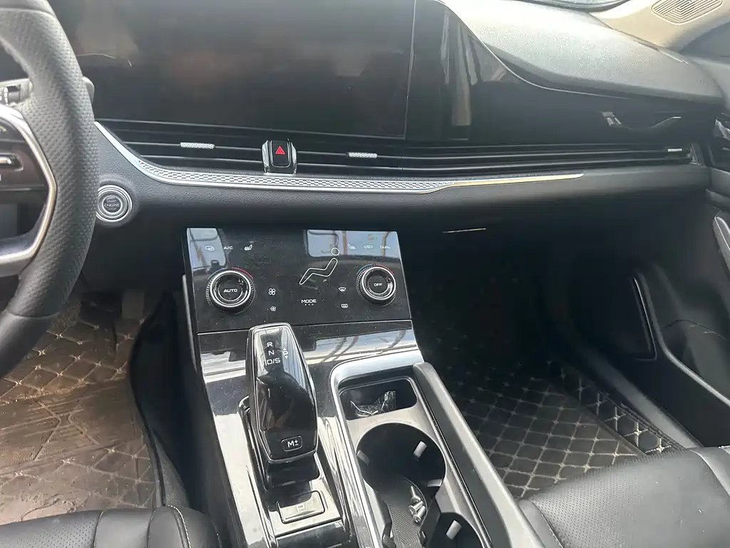 Bestune B70 2022 1.5T AT