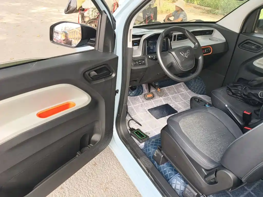 Wuling MINIEV — миниатюра 16