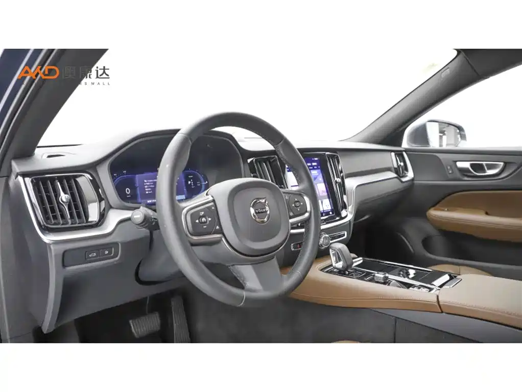 Volvo S60 2023 T8 Luxury