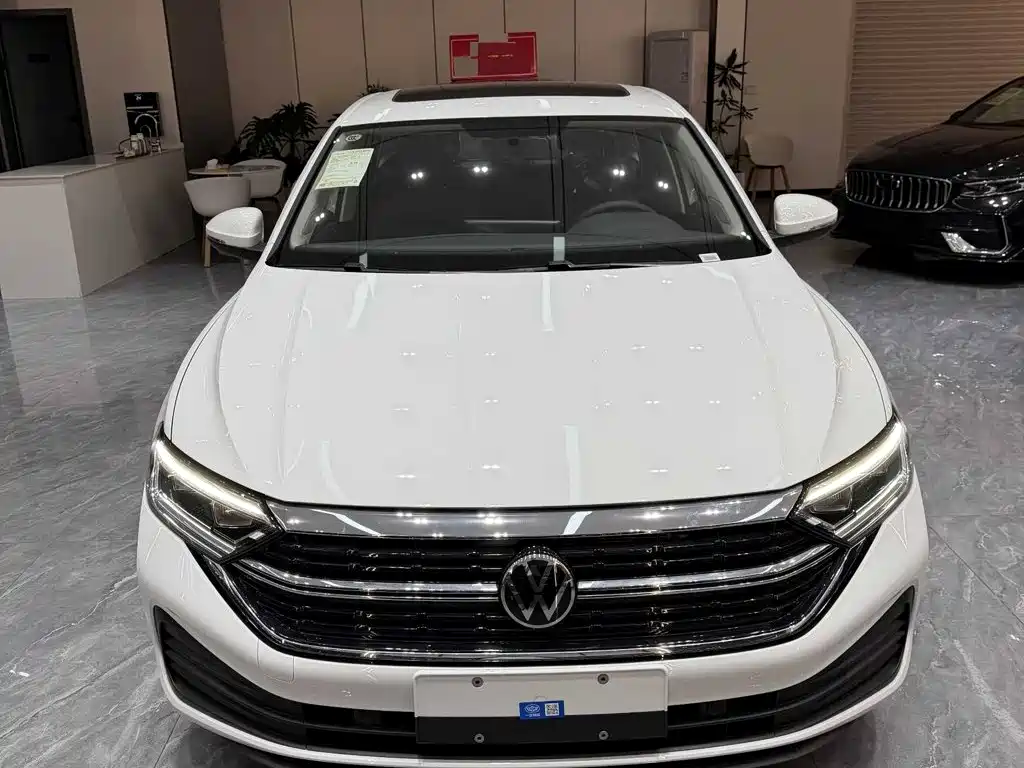 Volkswagen Sagitar — миниатюра 4
