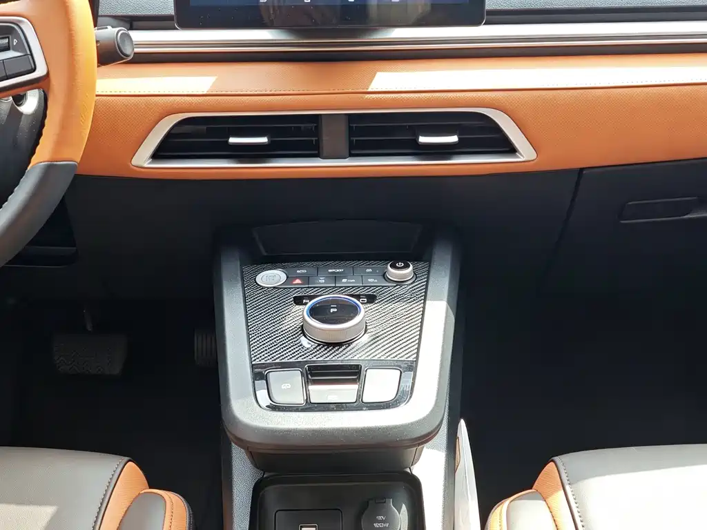 BYD E2 2021 Luxury
