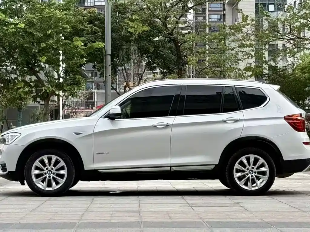 BMW X3 (Import) — миниатюра 3