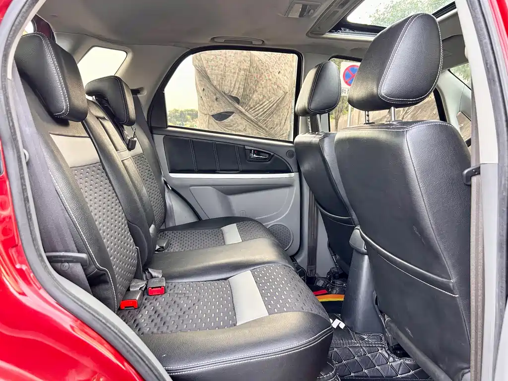 Suzuki SX4 1.6L Auto Cool Sharp Type, фото 11