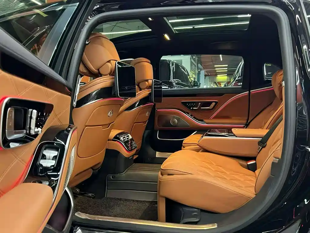 Mercedes-Benz S-Class — миниатюра 6