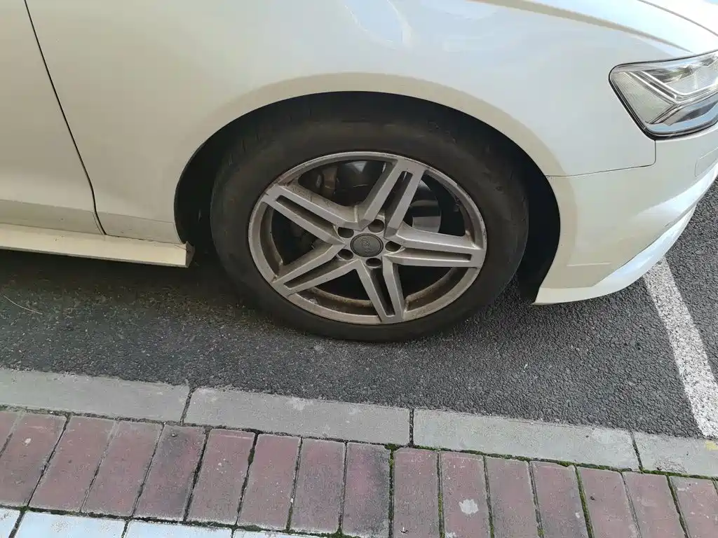 Audi A6L — миниатюра 8