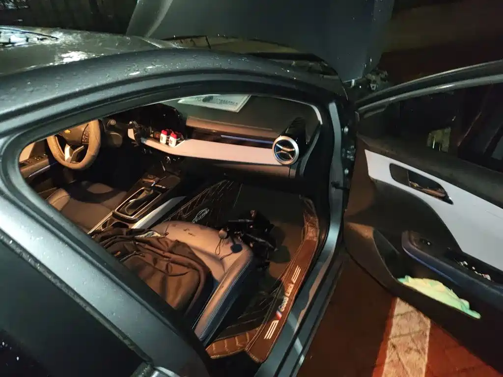 Chevrolet Monza — миниатюра 19