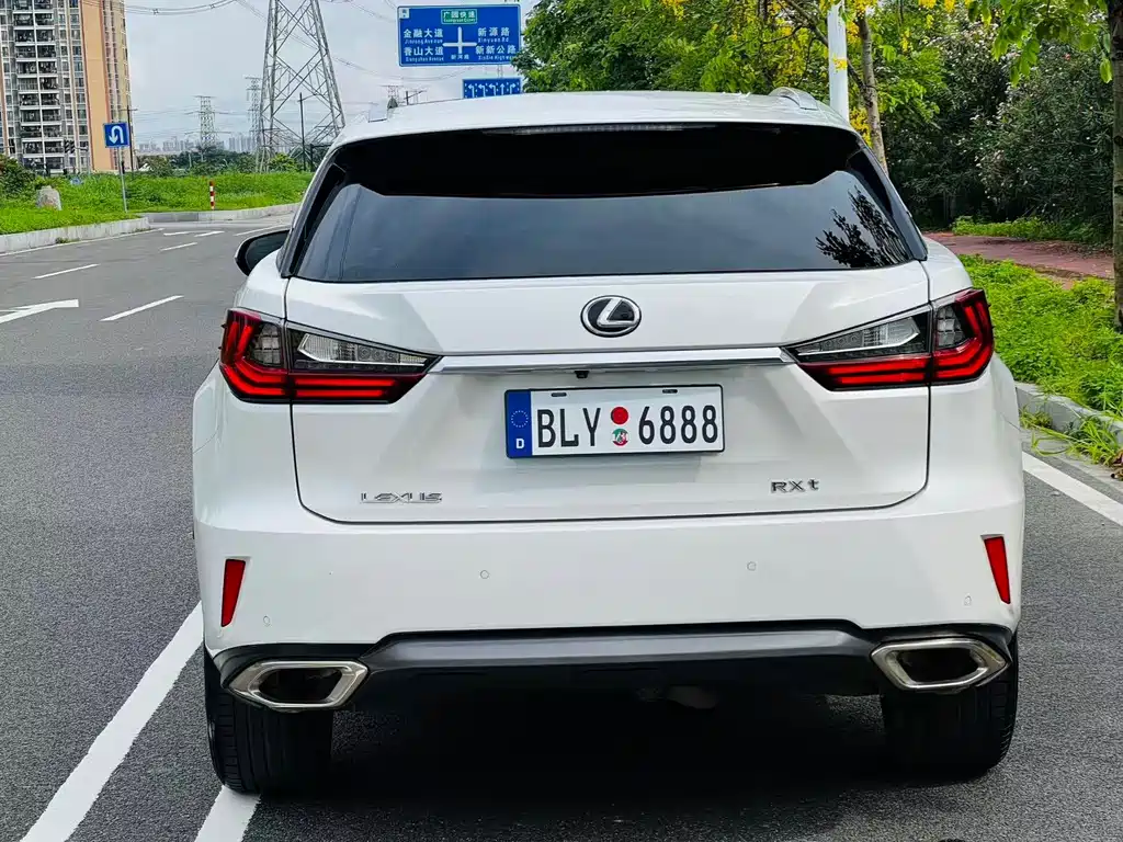 Lexus RX — миниатюра 8
