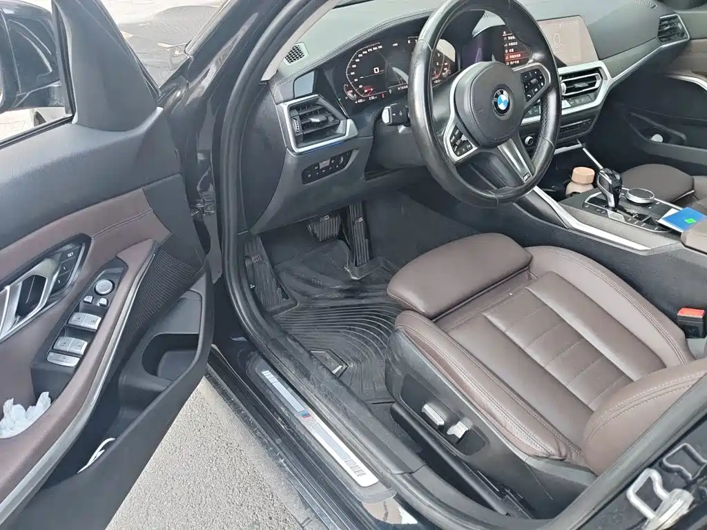 BMW 3 Series — миниатюра 17