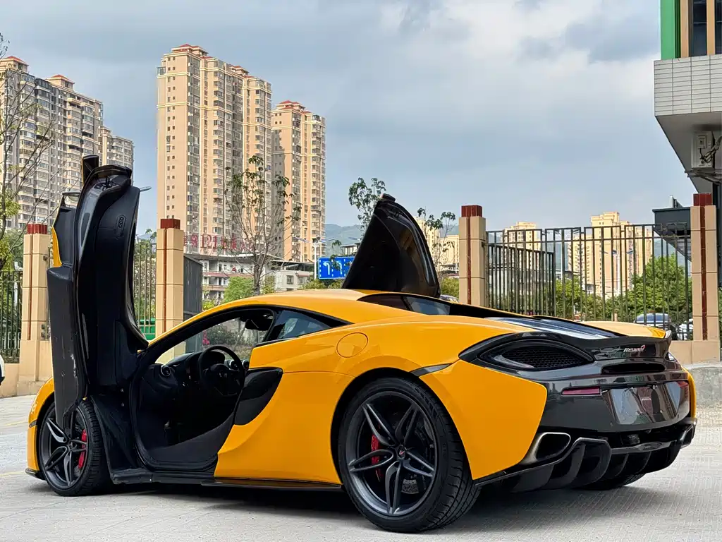 McLaren 570 2015 570S 3.8T Coupe