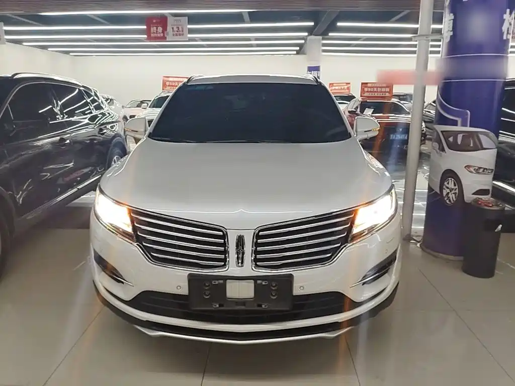 Lincoln MKC — миниатюра 3