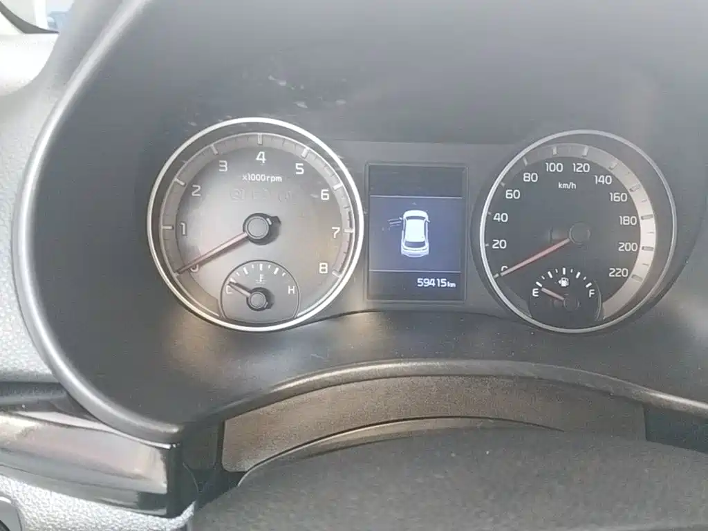 Kia KX1 - фото 12