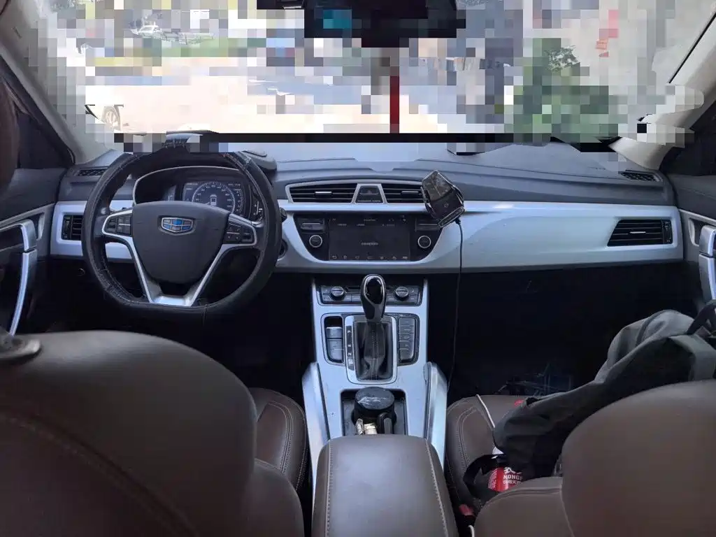Geely Boyue — миниатюра 5