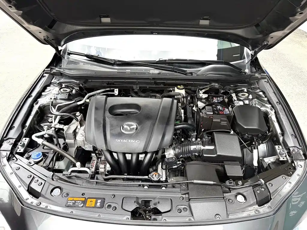 Mazda 3 Axela — миниатюра 6