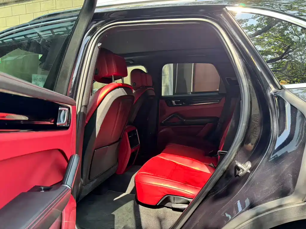 Porsche Cayenne 2019 Cayenne 3.0T