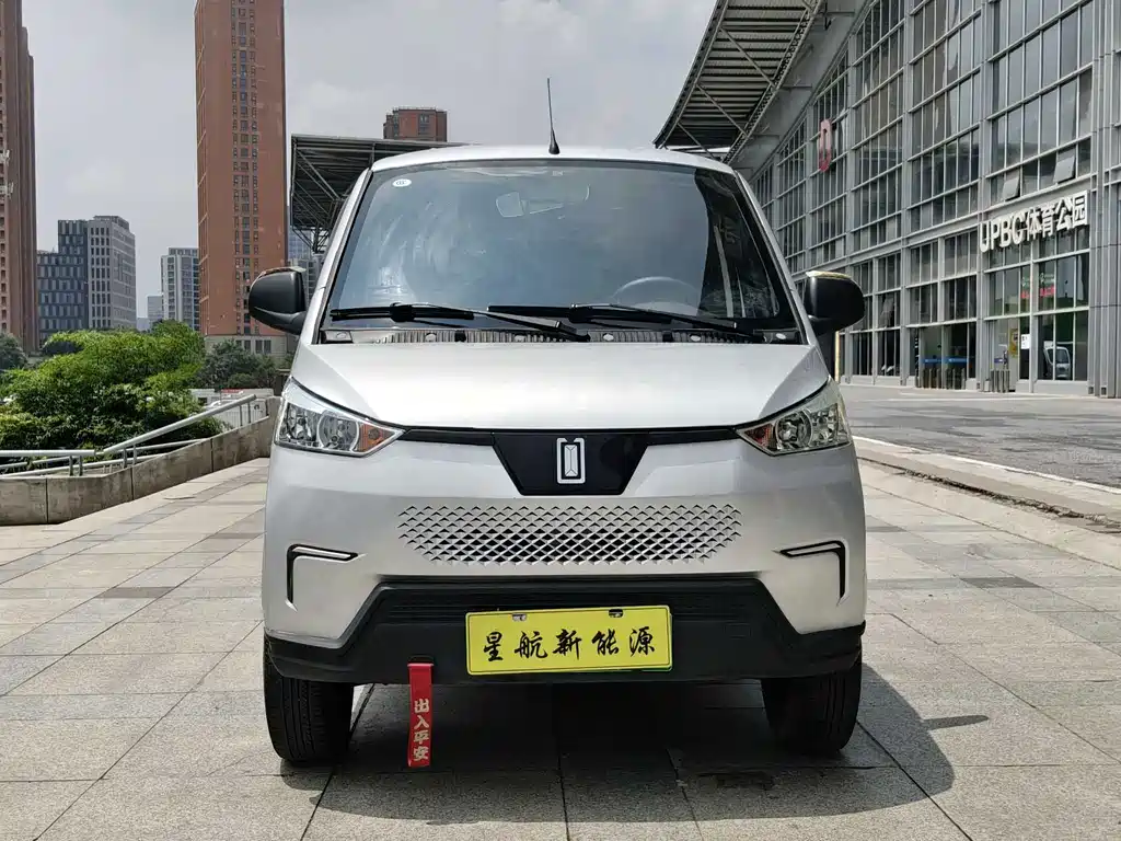 Lingshi Yufeng EV50 — миниатюра 2