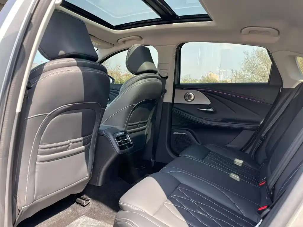 Chery Arrizo 8 — миниатюра 5
