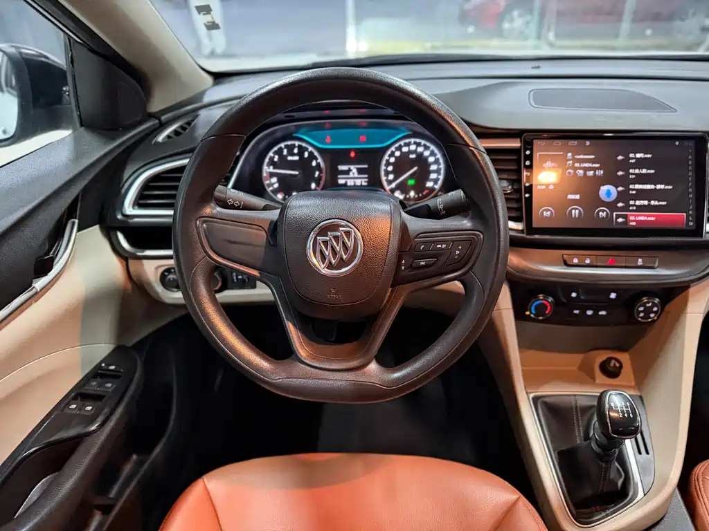 Buick Excelle — миниатюра 8