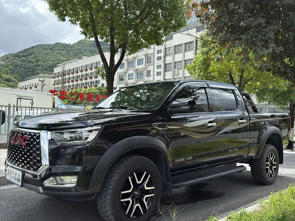 JIANGQI GROUP JAC T8