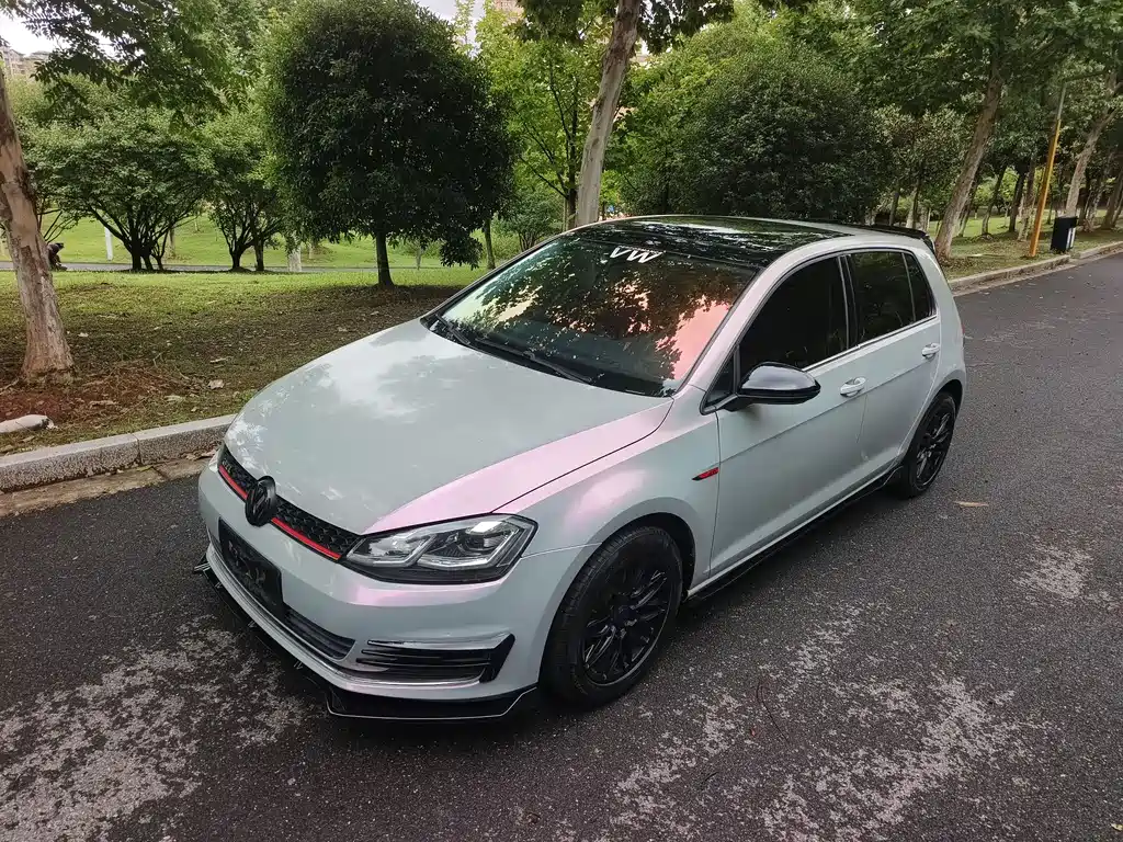 Volkswagen Golf 2015 1.4TSI AT Comfort