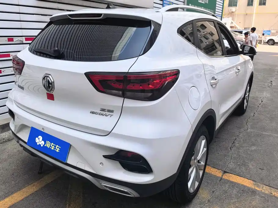 MG ZS — миниатюра 3