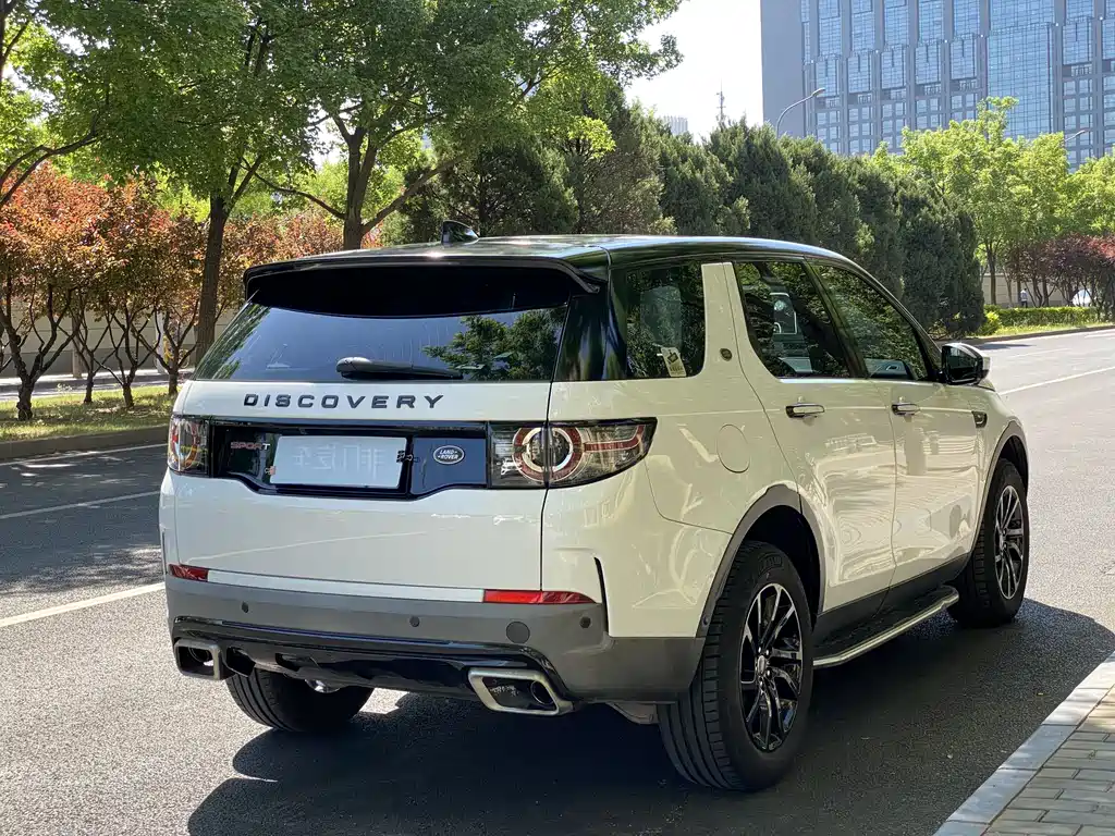 Land Rover Discovery Sport 2018 240PS SE