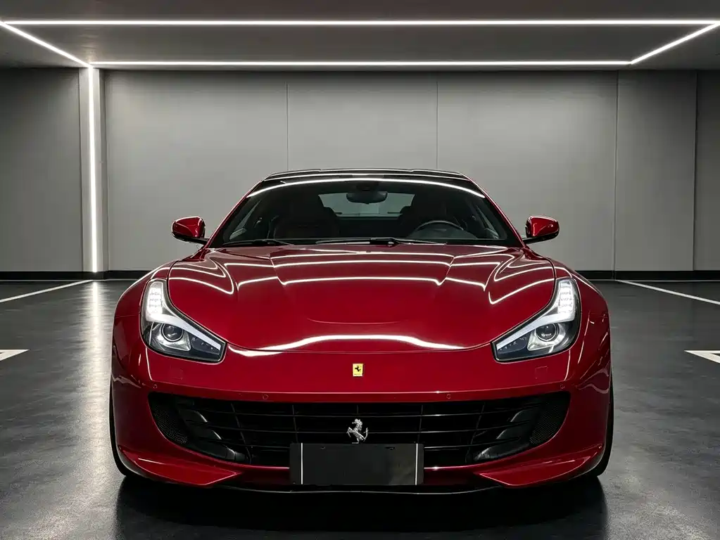 Ferrari GTC4Lusso