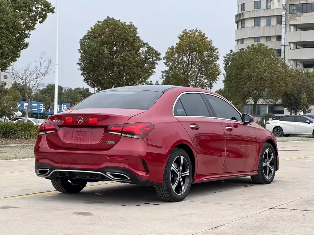 MERCEDES-BENZ A CLASS