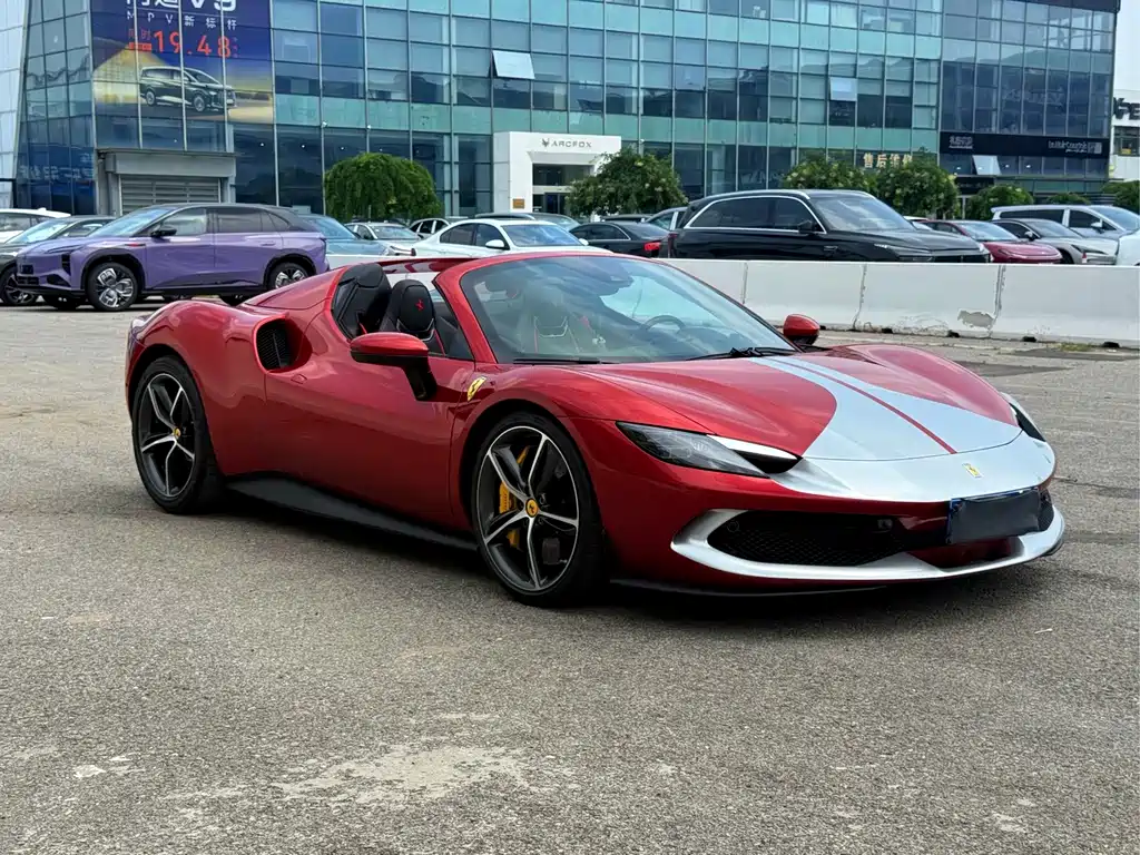 Ferrari 296 — миниатюра 6