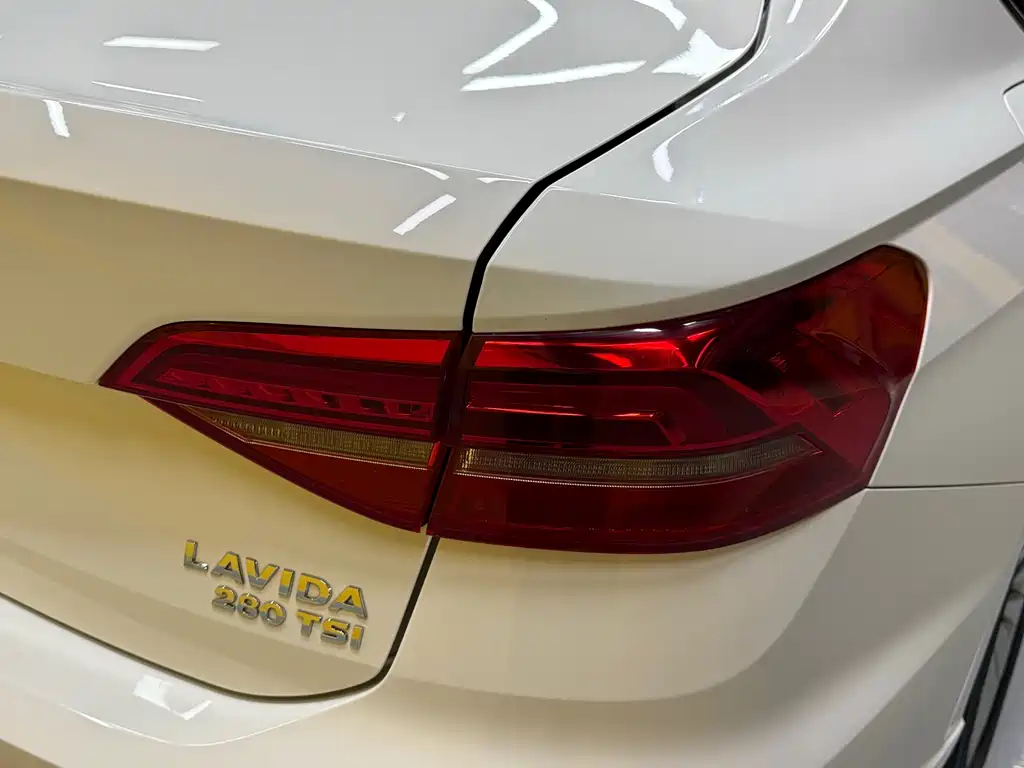 Volkswagen Lavida — миниатюра 25