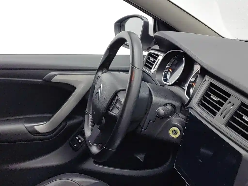 Citroen C3-XR — миниатюра 22