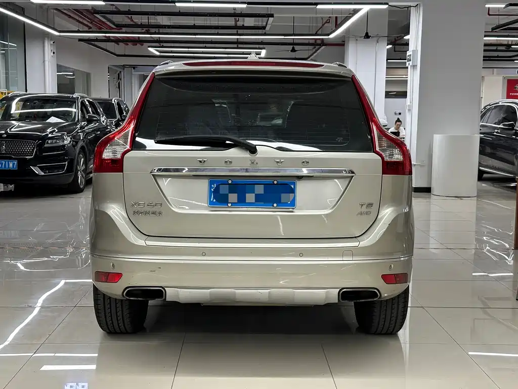 Volvo XC60 — миниатюра 5