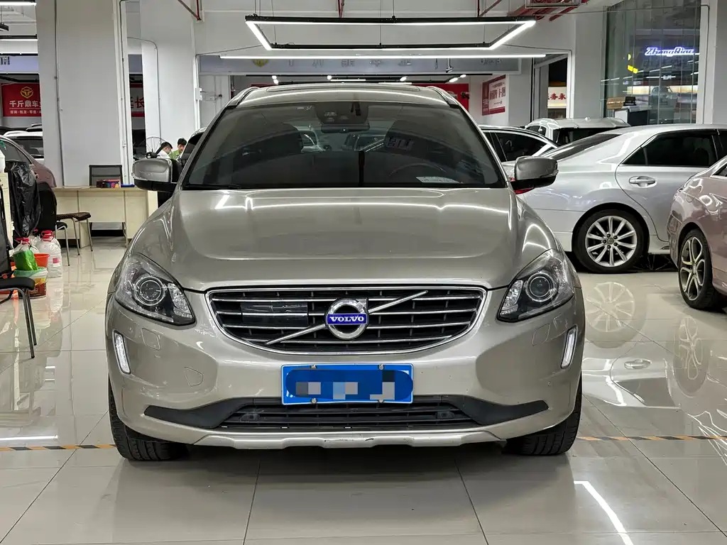 Volvo XC60 — миниатюра 2