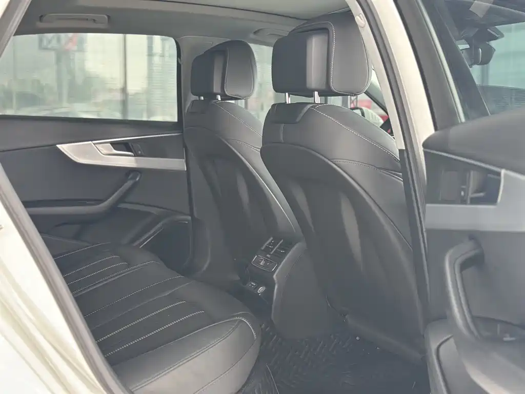 Audi A4L — миниатюра 6