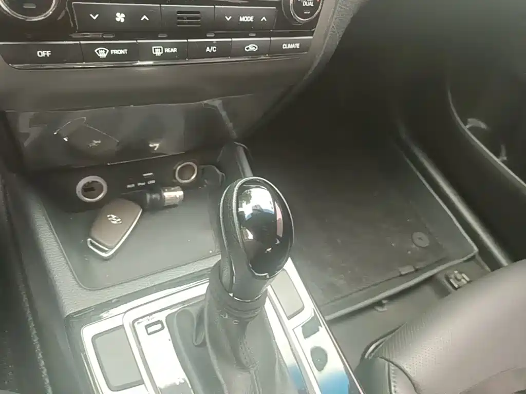 Hyundai Mistra — миниатюра 14