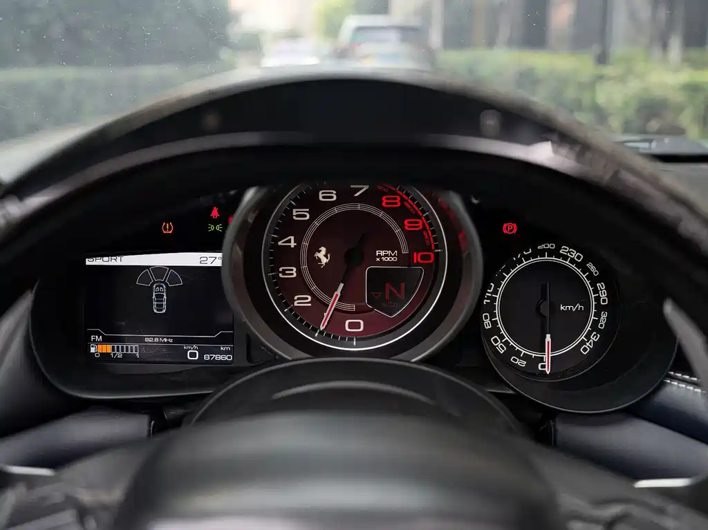 Ferrari California T — миниатюра 17