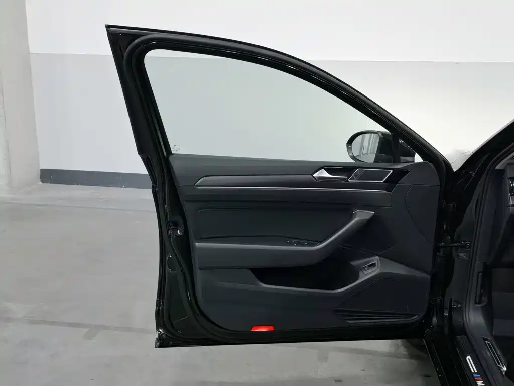 Volkswagen Magotan — миниатюра 8