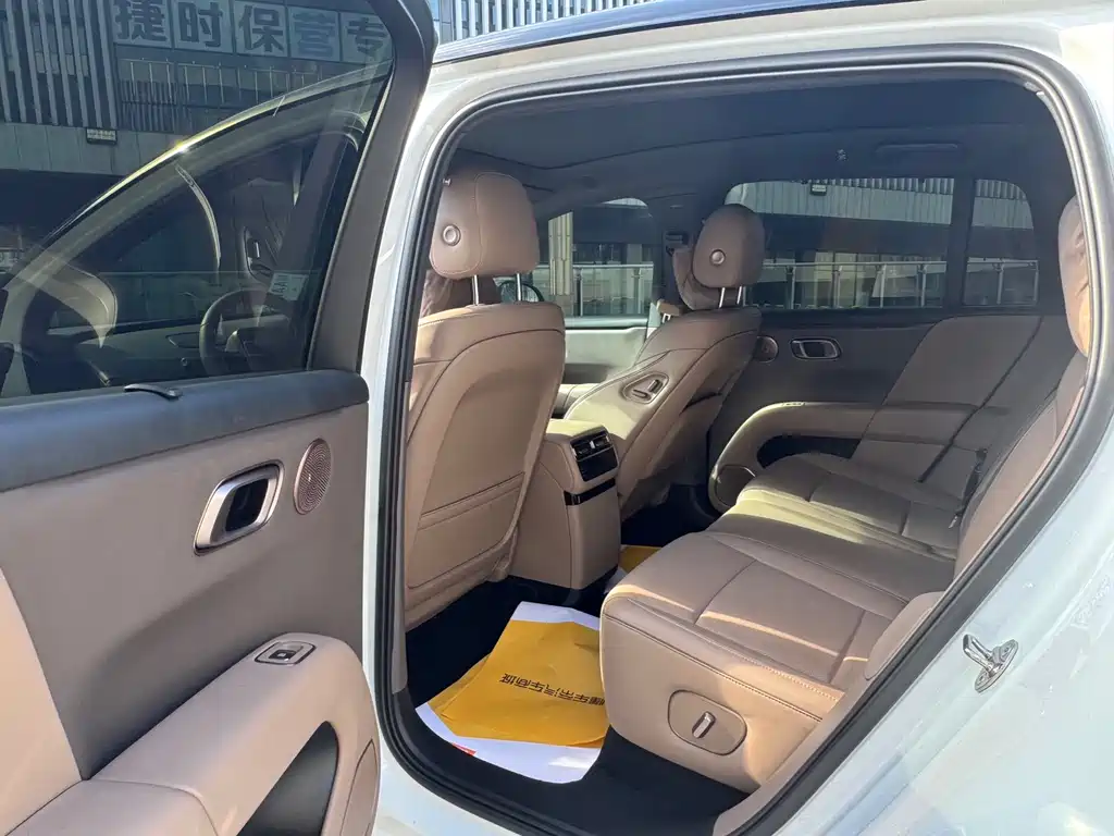 Li Auto Li i6 — миниатюра 11