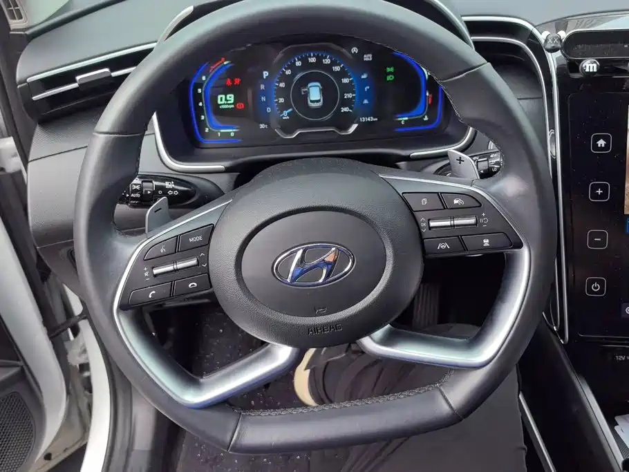 Hyundai Tucson — миниатюра 15