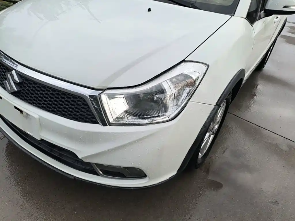 Suzuki SX4 — миниатюра 24