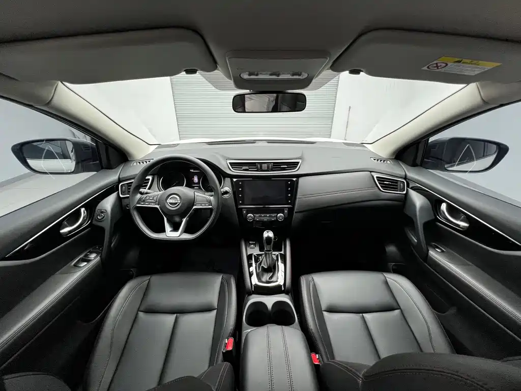 Nissan Qashqai — миниатюра 8