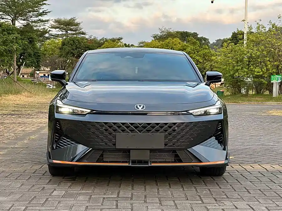 Changan UNI-V — миниатюра 2