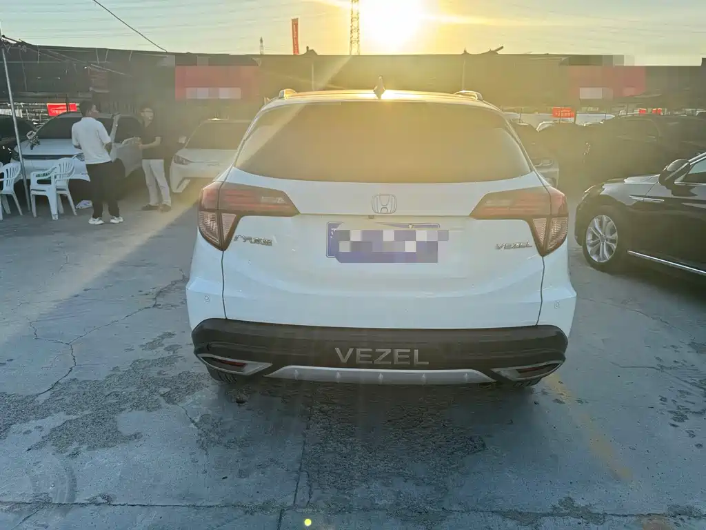Honda Vezel — миниатюра 8