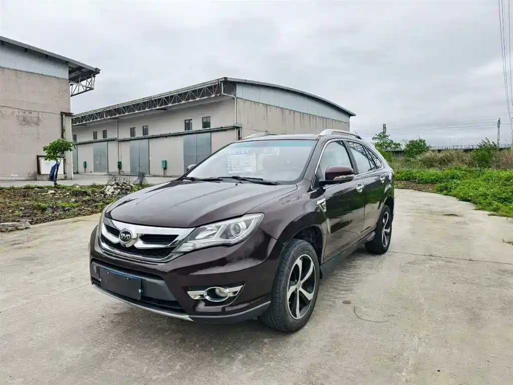 Byd S7 2015