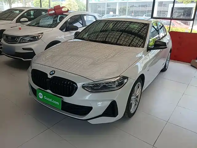 2021 BMW 1er