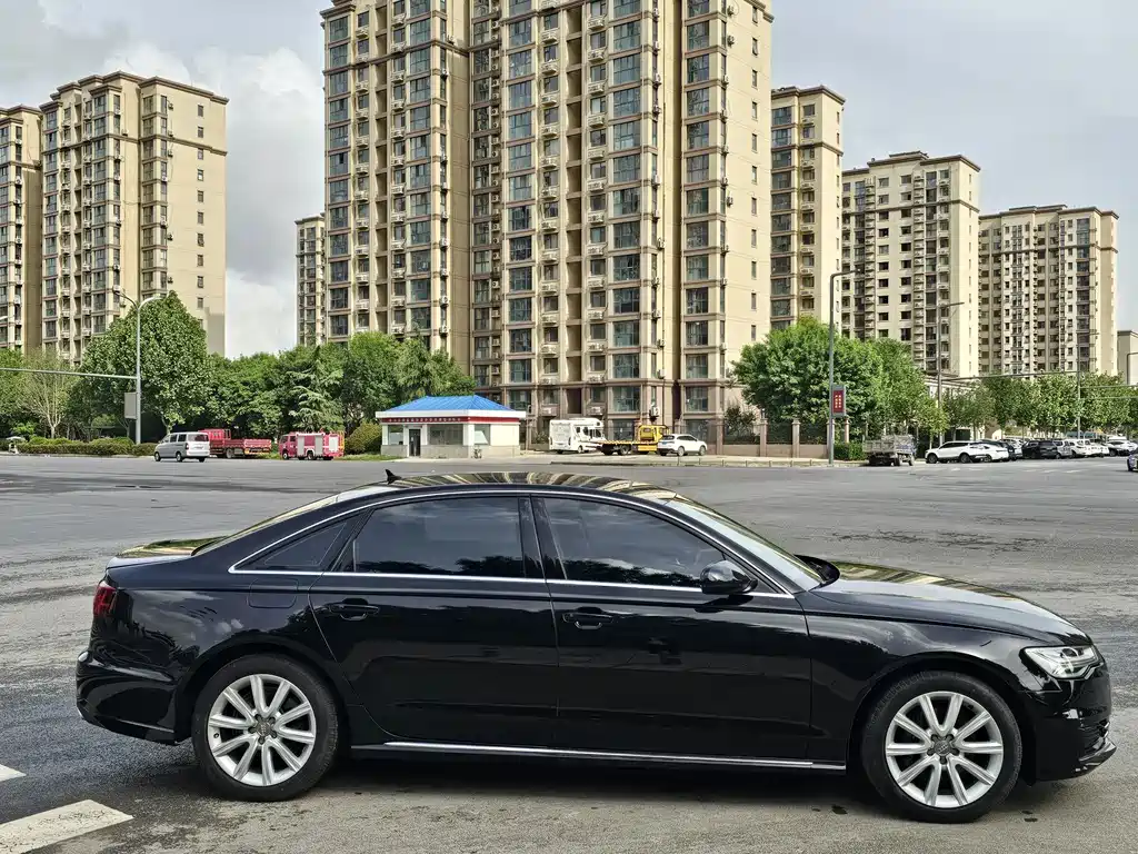 Audi A6L — миниатюра 4