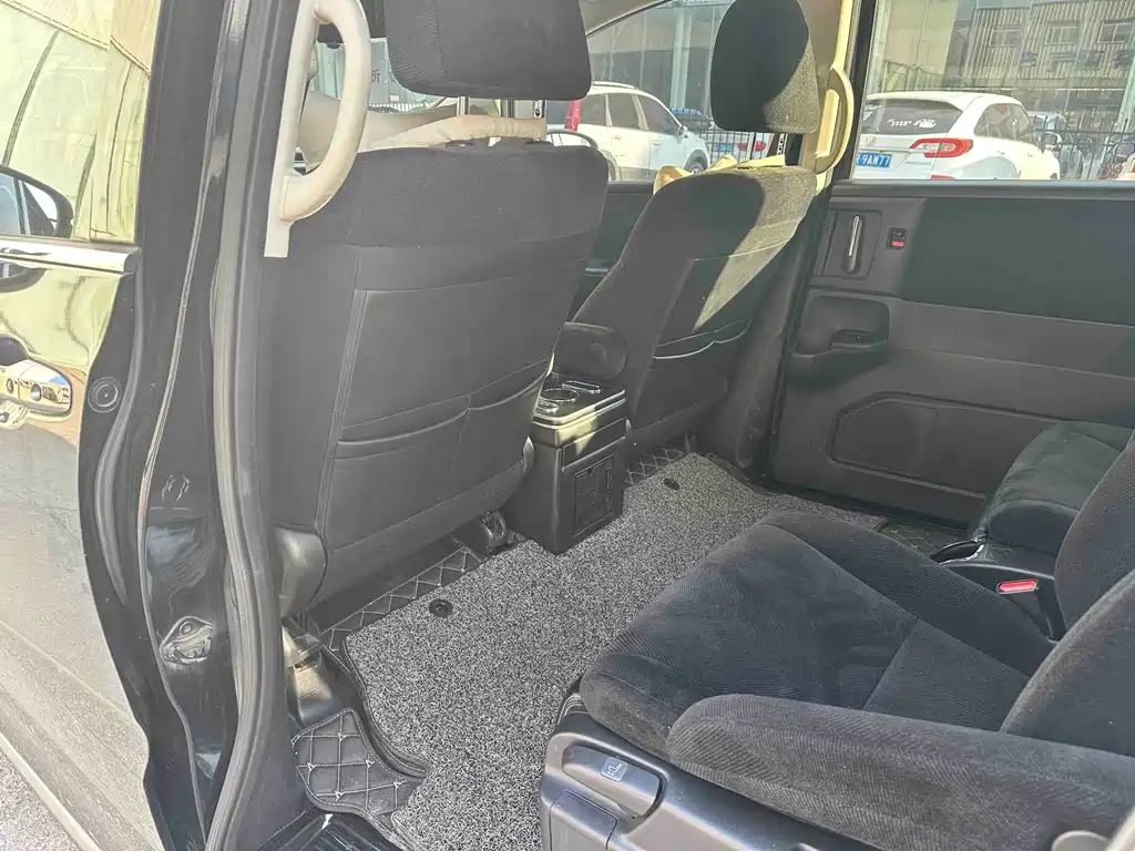 Honda Odyssey — миниатюра 5