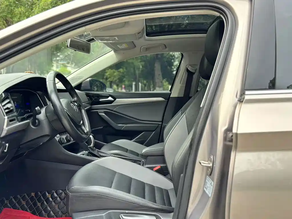 Volkswagen Sagitar — миниатюра 5