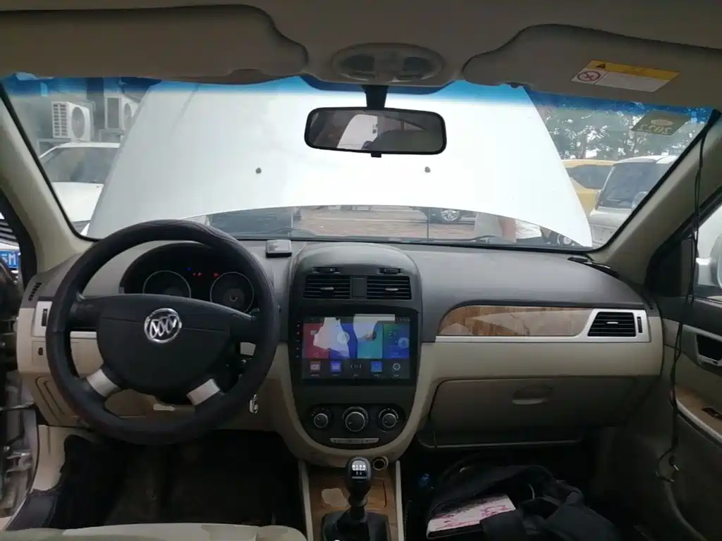 Buick Excelle — миниатюра 10