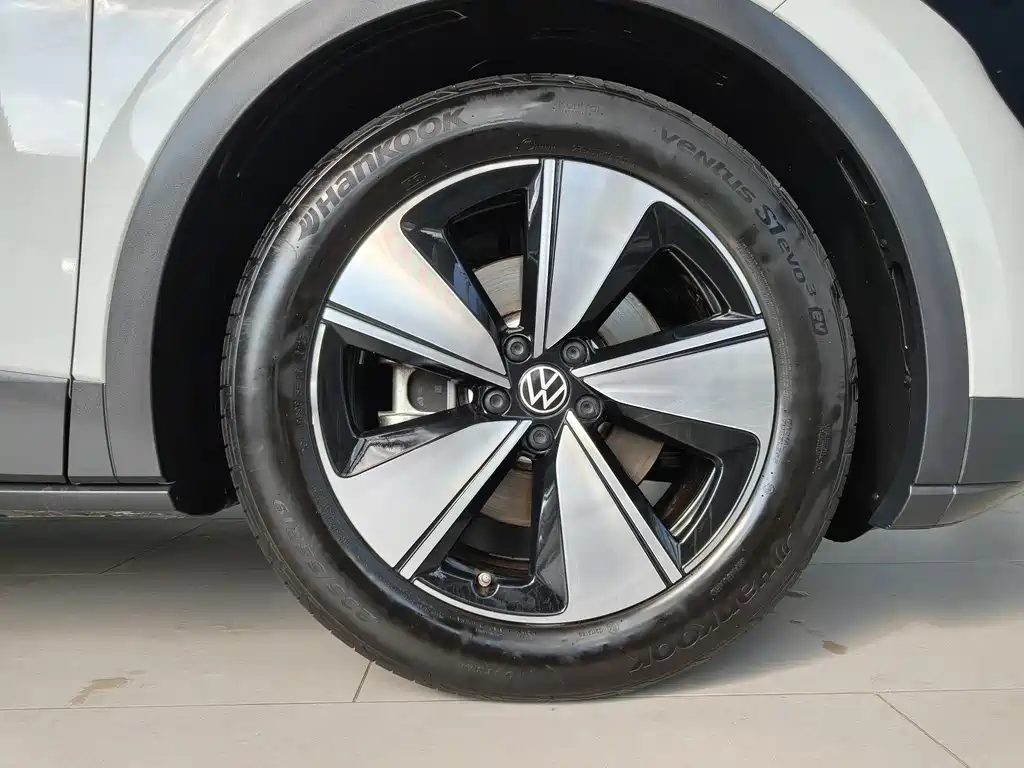 Volkswagen ID.4 X — миниатюра 16