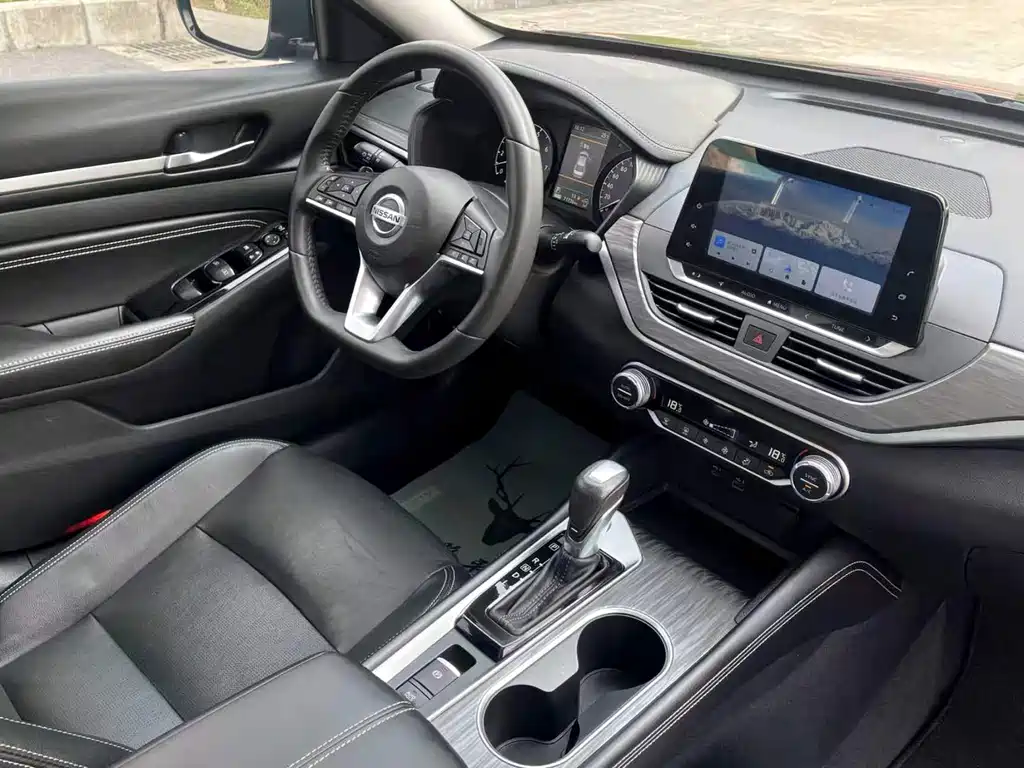 Nissan Teana — миниатюра 11